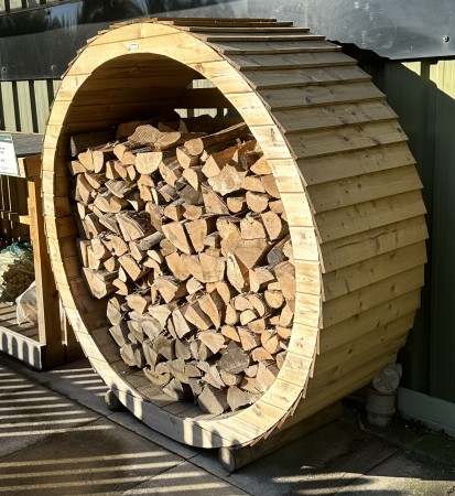 Stocksmoor Round Log Store